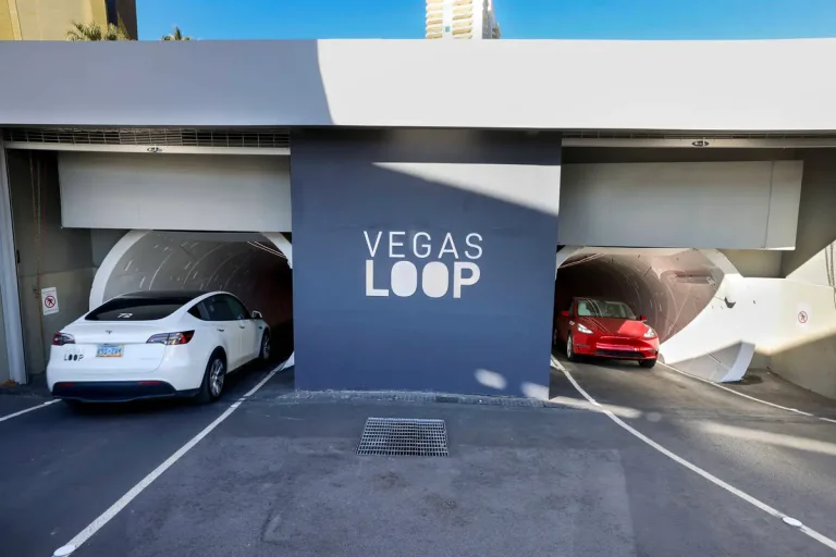 Vegas Loop Station